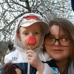 Наташа Денисюк, 24.08, Надворная