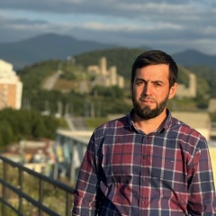 Али Юнусов, Грозный