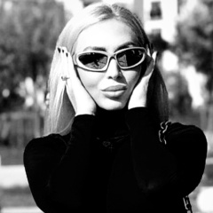Evgenia Navarskaia, 17.05, İzmir