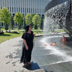 Вика Пелехата, Суходольск