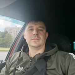 Дамир Утемишев, Санкт-Петербург