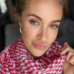 Алёна Сухая, Москва