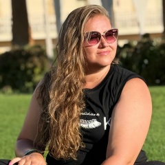 Юлия Кундзина, Луганск