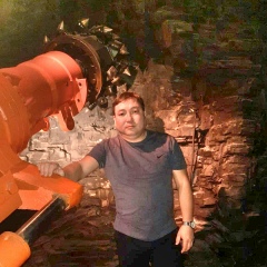 Юрий Пляскин