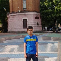 Андрюха Горовий, 12.12, Сутиски