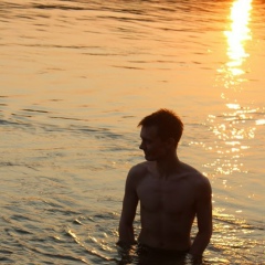 Антоха Комиссаров, 04.05, Новосибирск