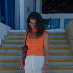 Елена Устинова