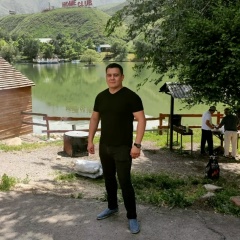 Рифкат Тохтиев, Алматы