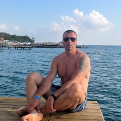 Никита Хохлов, Санкт-Петербург