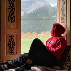 Oybek Suleymanov, Москва