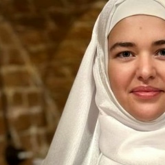 Рената Гумирова, Москва