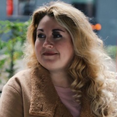 Евгения Ольнева, Москва