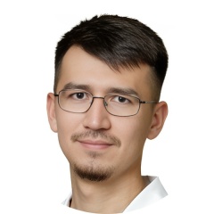 Арсланбек Язлыбаев, Москва