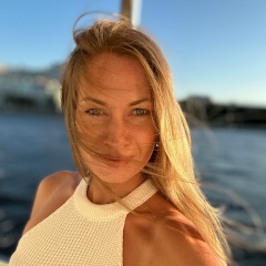 Anuta Bogacheva, Санкт-Петербург