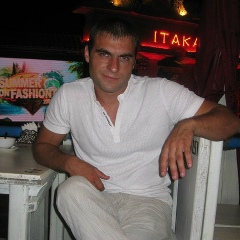 Саша Лазаренко, 23.02.1990, Киев