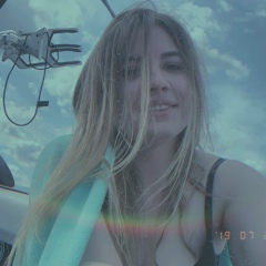 Катя Тихонравова, 17.04, Москва