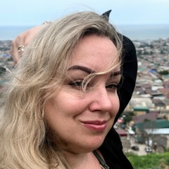 Евгения Леонова, Москва