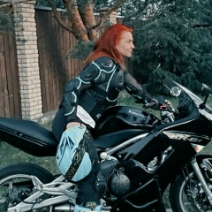 Юлия Сухарева, 03.11.1980, Санкт-Петербург