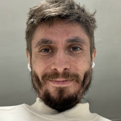 Александр Эсаиашвили, Санкт-Петербург