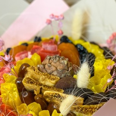 Яна Карабан, Москва