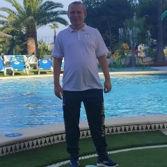 Viktor Neschotnyi, 30.12, Essen