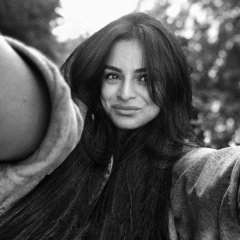 Айтен Рамазанова, Москва