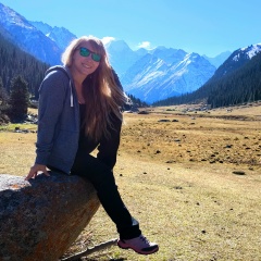 Женя Новожилова, Санкт-Петербург