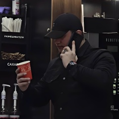 Zelion Lion, Москва