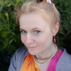 Yulenka Volshebnaya, 17.09, New Delhi