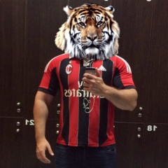 Razmik Karagulyan, 27.10, Москва