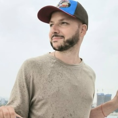 Антон Васильев, Москва