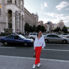 Виктория Сергеева, 19.08.1901, Луганск