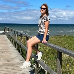 Ольга Домбровская, 03.05.1989, Москва