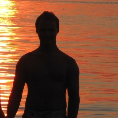 Роман Жирин