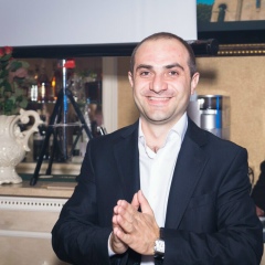 Карен Карен, 10.08, Киев