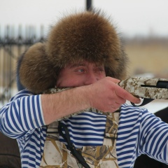 Андрей Лариошин, Алматы