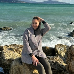 Элина Исаева