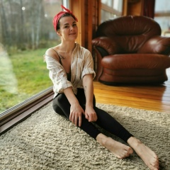 Александра Мустонен, Санкт-Петербург