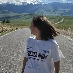 Евгения Иванова, Москва