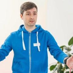 Максим Пугач, Киев