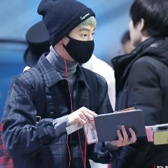 Mark Tuan, 04.09.1993