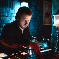 Артем Аркнет, 08.12, Москва