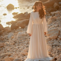 Анна Петрова, 01.06, Москва