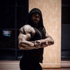 Миша Максютин, 26.09, Москва