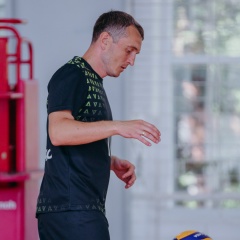 Василий Гущев