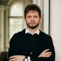 Миша Демидов, Москва