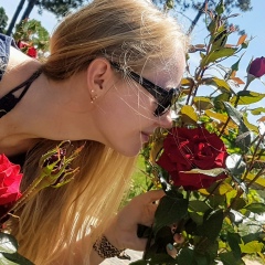 Елена Лумбе, Санкт-Петербург