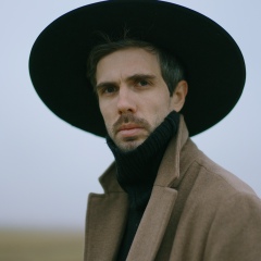 Андрей Макаров