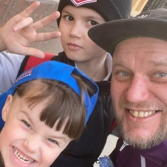 Паша Ушаков, Москва