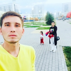 Жадыра Кошкинбай, Алматы